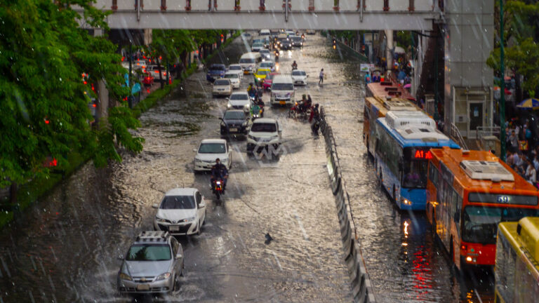 Heavy Rainfall Causes Severe Waterlogging And Traffic Chaos In Delhi